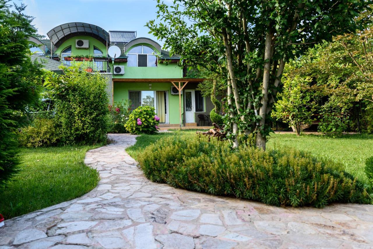 Vila Saltanat 41 Warna Exterior foto