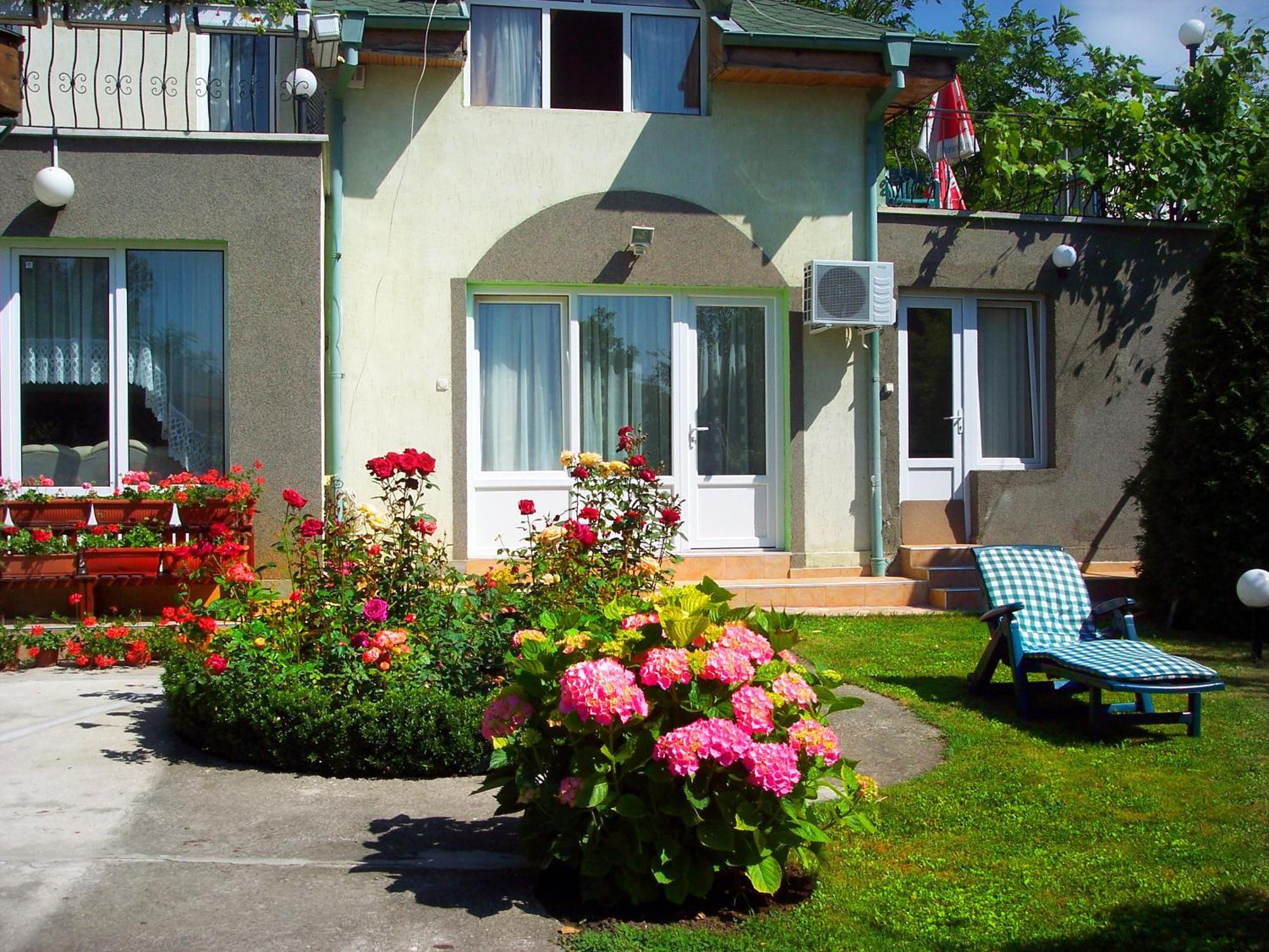 Vila Saltanat 41 Warna Exterior foto