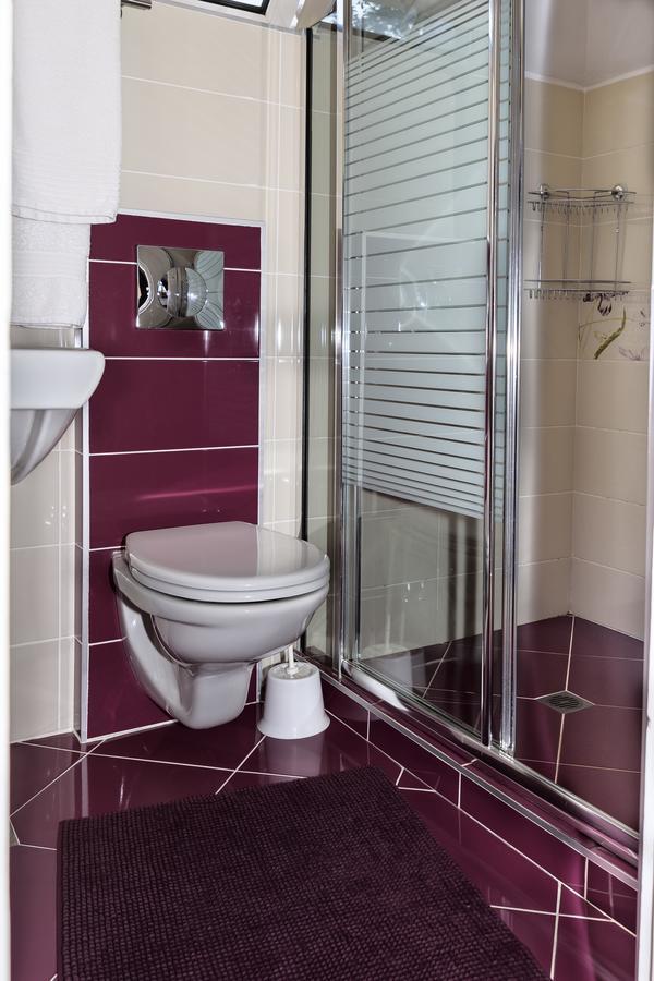 Vila Saltanat 41 Warna Exterior foto